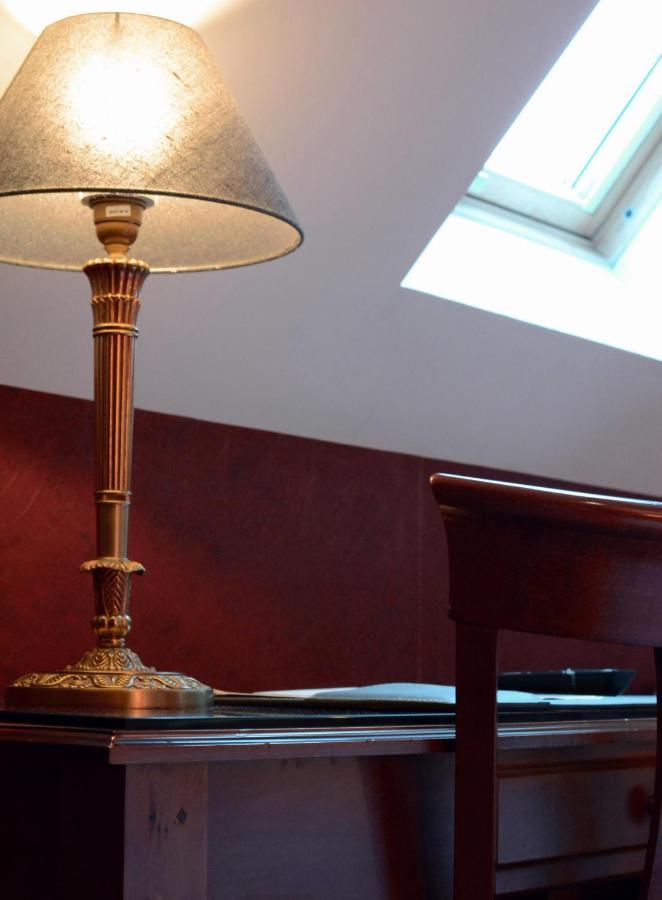 Coq Hotel Montreuil  Екстериор снимка